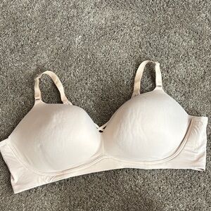 Lot of 2 torrid curve 50c bras